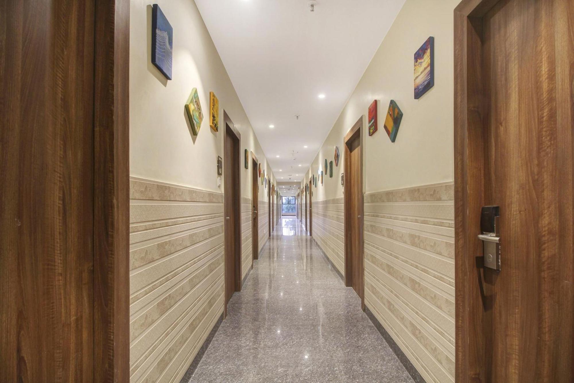 Townhouse Oak Sohotel Haora Luaran gambar