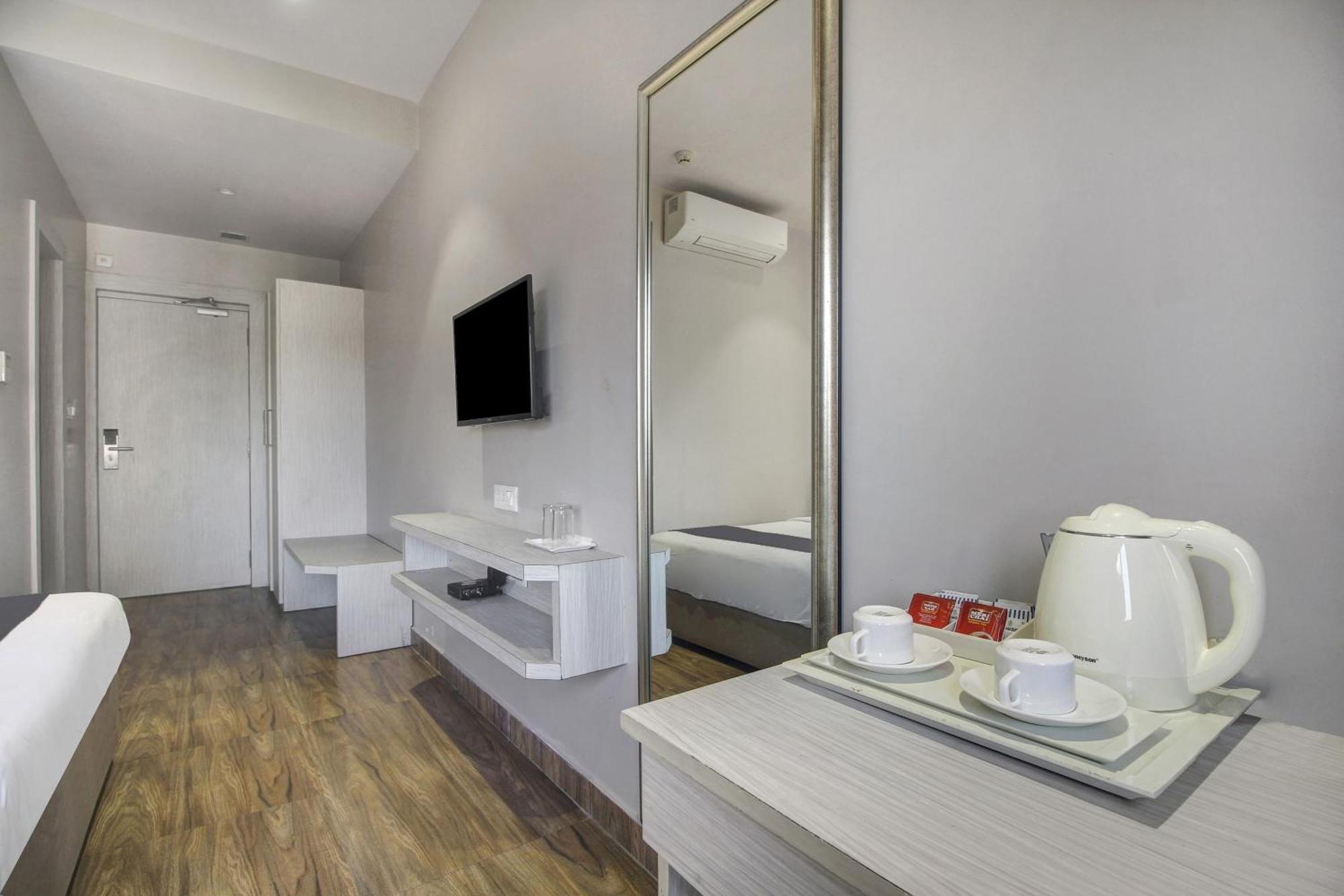 Townhouse Oak Sohotel Haora Luaran gambar