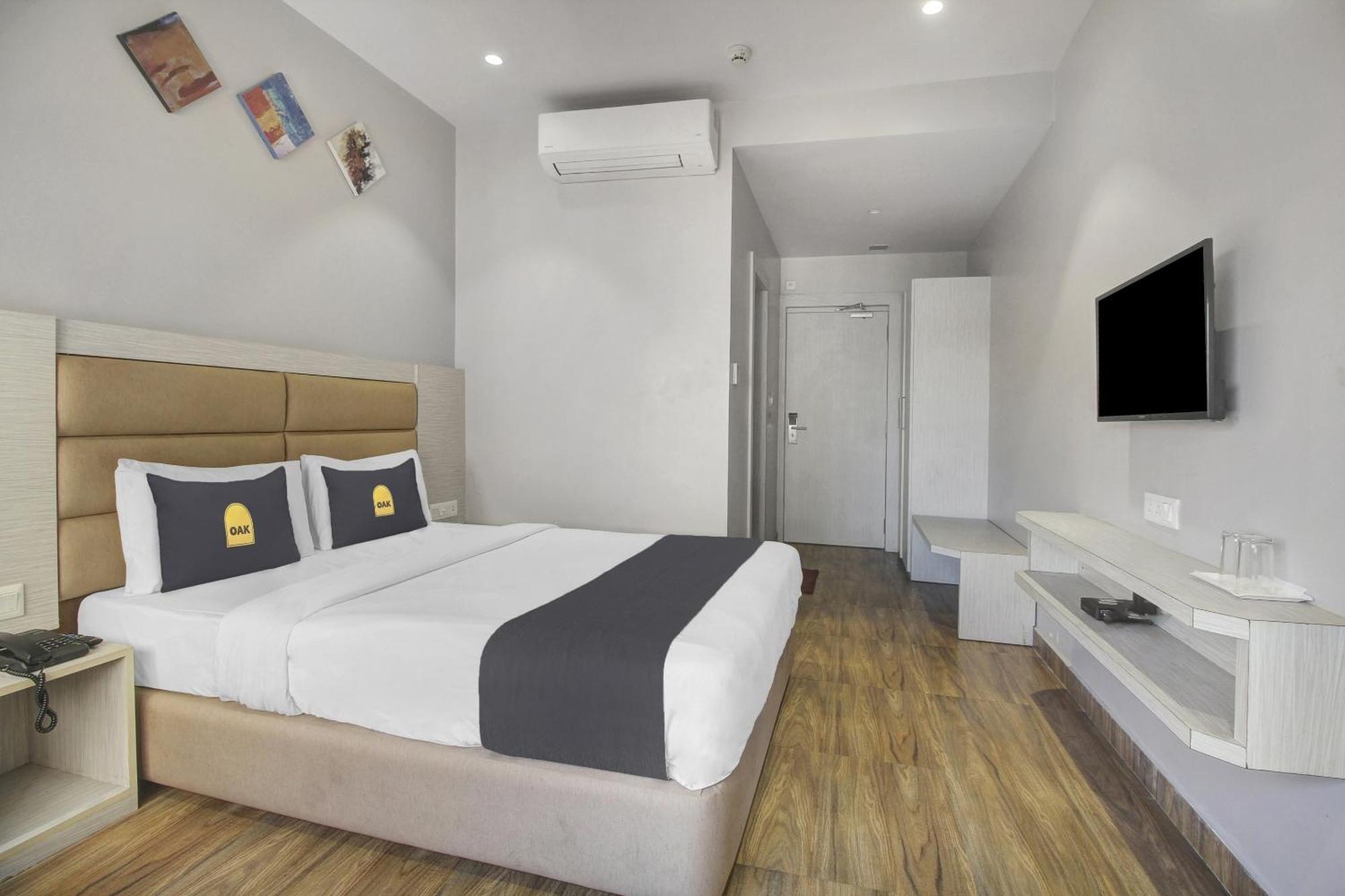 Townhouse Oak Sohotel Haora Luaran gambar